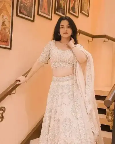 Escort Kasarvadavali